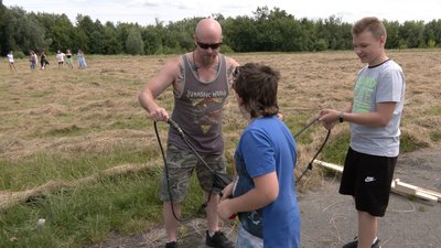 "Підлітки в умовах війни": як відбуваються зустрічі у Луцькому молодіжному центрі "Підлітки в умовах війни": як відбуваються зустрічі у Луцькому молодіжному центрі