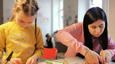 Терапія пластиліном: у Луцьку дітей та дорослих навчають створювати мультики Терапія пластиліном: у Луцьку дітей та дорослих навчають створювати мультики