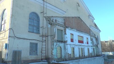 У бюджеті Миколаєва недостатньо грошей для завершення ремонту палацу культури "Молодіжний" У бюджеті Миколаєва недостатньо грошей для завершення ремонту палацу культури "Молодіжний"