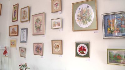 "На крилах творчості": у Херсоні відкрилась обласна виставка "На крилах творчості": у Херсоні відкрилась обласна виставка