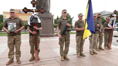 У Рівному попрощались із двома бійцями Миколою Конончуком та Сергієм Юшеєвим