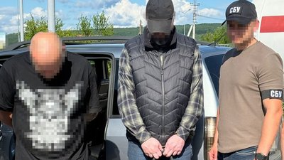 На Закарпатті чинного та колишнього прикордонників підозрюють