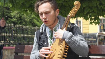 День вишиванки у Чернівцях у десяти фото День вишиванки у Чернівцях у десяти фото