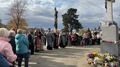 Поминальний день у Мукачеві
