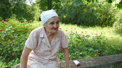 "Страшно завжди, звикнути до цього нереально" — жителі Угроїдів на Сумщині про обстріли селища "Страшно завжди, звикнути до цього нереально" — жителі Угроїдів на Сумщині про обстріли селища