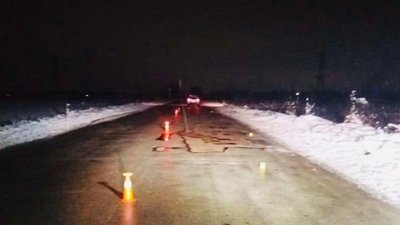 У Калуші автомобіль наїхав на двох пішоходів, один — загинув, іншого — госпіталізували У Калуші автомобіль наїхав на двох пішоходів, один — загинув, іншого — госпіталізували