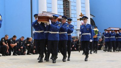 прощання з поліцейськими ДТП Караваєві дачі