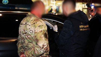 Військовий, хабар, Дніпро
