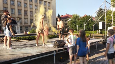 День молоді відзначають на площі Народній в Ужгороді День молоді відзначають на площі Народній в Ужгороді