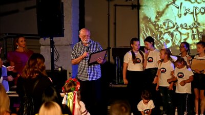 У Вінниці вдруге встановили рекорд зі створення пісочної анімації У Вінниці вдруге встановили рекорд зі створення пісочної анімації