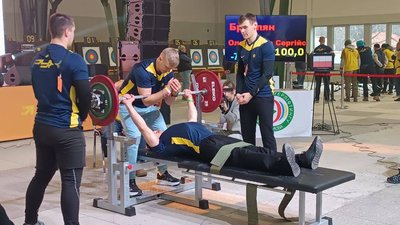 Вінничани на спортивному турнірі "Рух"