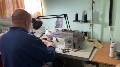 На Тернопільщині почали шити жилети для військових На Тернопільщині почали шити жилети для військових