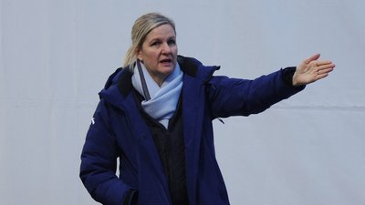 Очільниця МОК Кірсті Ковентрі після зустрічі з Владиславом Гераскевичем на Олімпіаді-2026