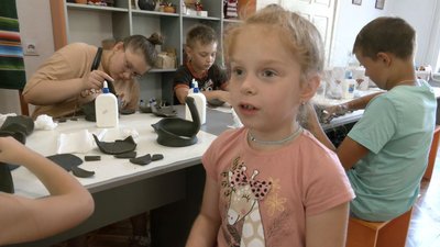 Музейники у Луцьку вчили реставрувати глиняний посуд Музейники у Луцьку вчили реставрувати глиняний посуд