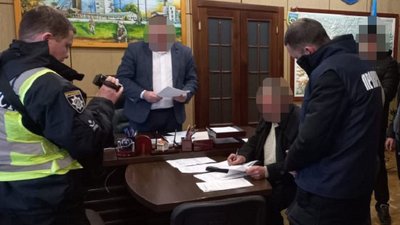 На Львівщині керівників шахти підозрюють у службовій недбалості, підробці документів та розтраті