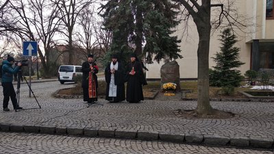 На Закарпатті вшанували пам’ять Героїв Небесної Сотні (Фоторепортаж) На Закарпатті вшанували пам’ять Героїв Небесної Сотні (Фоторепортаж)