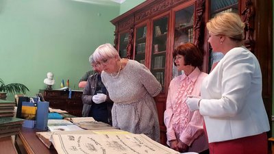 Оцифрування книжок, реконструкція філармонії та вступ до ЮНЕСКО: як Німеччина планує підтримати Одесу Оцифрування книжок, реконструкція філармонії та вступ до ЮНЕСКО: як Німеччина планує підтримати Одесу