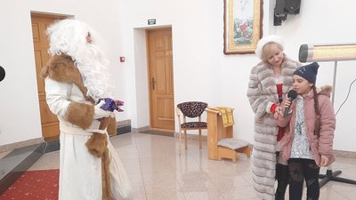 "Привезли дітям свято". Волонтери доставили гуманітарну допомогу на Херсонщину