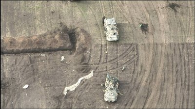 Штаб ООС опублікував фото спаленої техніки РФ за 1 квітня Штаб ООС опублікував фото спаленої техніки РФ за 1 квітня