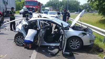 На Рівненщині студенти-іноземці втрапили в ДТП. Двоє загиблих, троє травмованих
