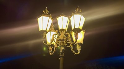 На Закарпатті обмежили вуличне освітлення й заборонили підсвітку зовнішньої реклами