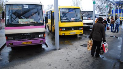 Міжрегіональними автобусами можна буде їздити за наявності одного з трьох видів документів