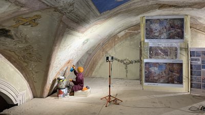 Настінний живопис та іконостас відновлюють у греко-католицькому соборі в Ужгороді Настінний живопис та іконостас відновлюють у греко-католицькому соборі в Ужгороді