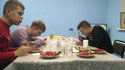 Заняття із соціалізації для волинських дітей з аутизмом Заняття із соціалізації для волинських дітей з аутизмом