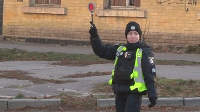 Не працює світлофор — є регулювальник: як у Черкасах забезпечують безпеку дорожнього руху Не працює світлофор — є регулювальник: як у Черкасах забезпечують безпеку дорожнього руху