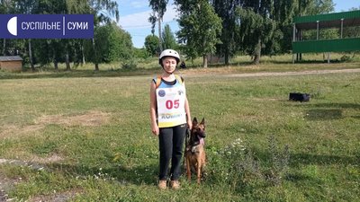 На Сумщині атестують собак із кінологічних підрозділів України На Сумщині атестують собак із кінологічних підрозділів України