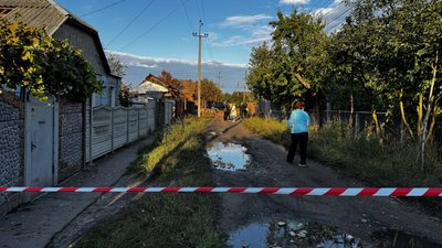 Загинув чоловік, поранені дорослі та діти. За добу армійці РФ били по 12 громадах Сумщини