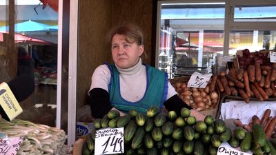 Ціни на ринку в Житомирі: великодній кошик цього року подорожчав на чверть Ціни на ринку в Житомирі: великодній кошик цього року подорожчав на чверть