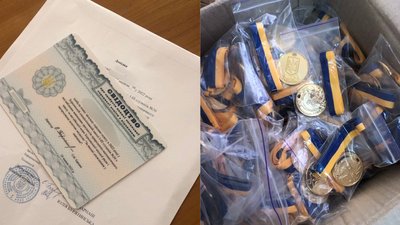 До Кривого Рогу доставили 16 600 свідоцтв про закінчення школи для випускників з Херсонщини
