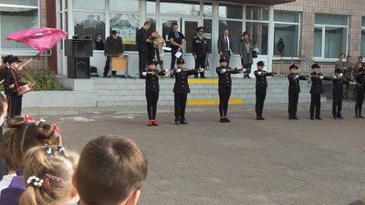 До Дня українського козацтва черкаські учні підготували виступ та виставку До Дня українського козацтва черкаські учні підготували виступ та виставку
