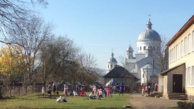 Прикарпатське село змагається у конкурсі "Неймовірні села України 2020"