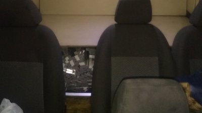 На кордоні у волинянина вилучили бус з прихованою контрабандою цигарок На кордоні у волинянина вилучили бус з прихованою контрабандою цигарок