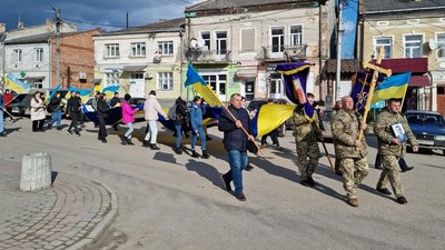 На Тернопільщині попрощалися із загиблими бійцями Іваном Лисим та Віктором Бугаєм
