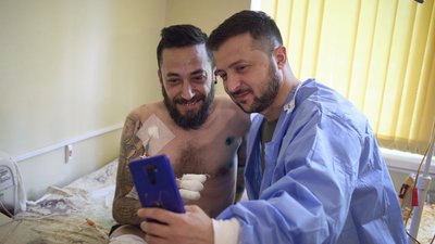 Битва за Київ, Гостомель та Зеленський, що лишився в столиці — головне зі статті The Washington Post про перші дні війни Битва за Київ, Гостомель та Зеленський, що лишився в столиці — головне зі статті The Washington Post про перші дні війни