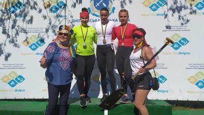 Сім медалей привезли дві веслувальниці Житомирщини з Чемпіонату України Сім медалей привезли дві веслувальниці Житомирщини з Чемпіонату України