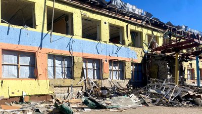 діти люди евакуація обстріли армія РФ Желанне Донецька область діти люди евакуація обстріли армія РФ Желанне Донецька область
