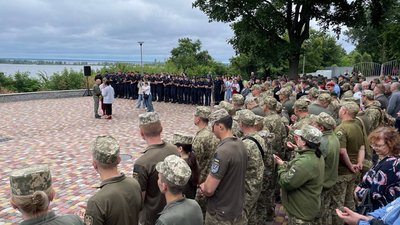 У Черкасах вручили нагороди у День Державності У Черкасах вручили нагороди у День Державності