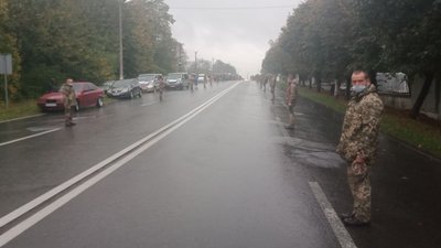 На Житомирщину прибув літак з тілами загиблих під Чугуєвом курсантів (ОНОВЛЮЄТЬСЯ) На Житомирщину прибув літак з тілами загиблих під Чугуєвом курсантів (ОНОВЛЮЄТЬСЯ)
