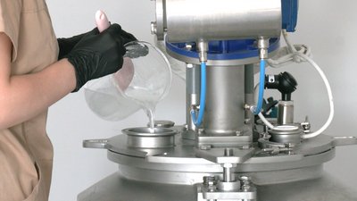 Як подружжя Бучі перевозило й облаштовувало у Франківську підприємство з виготовлення косметичних засобів Як подружжя Бучі перевозило й облаштовувало у Франківську підприємство з виготовлення косметичних засобів