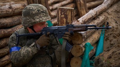 Український солдат під час навчань у Польщі
