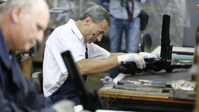 ПАТ "Завод "Маяк", що входить до складу ДК "Укроборонпром", у Києві, 4 серпня 2016 р. ПАТ "Завод "Маяк", що входить до складу ДК "Укроборонпром", у Києві, 4 серпня 2016 р.
