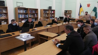 До кінця року у Полтаві встановлять велопарковки, стійки та СТО: де саме До кінця року у Полтаві встановлять велопарковки, стійки та СТО: де саме