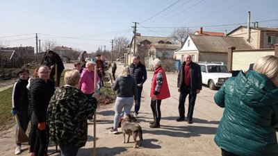 У Херсоні відбувся загальноміський суботник. Містяни прибрали у всіх районах У Херсоні відбувся загальноміський суботник. Містяни прибрали у всіх районах