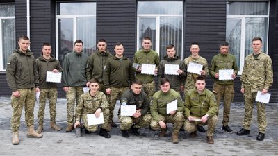 Волинські прикордонники пройшли курс командирів бойової групи від полковника фінської армії