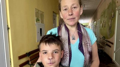 Дмитрик із мамою Мирославою