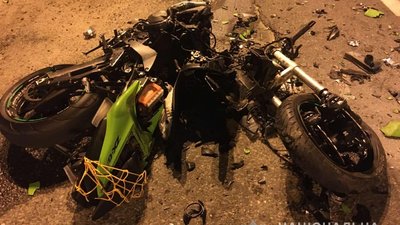 У Харкові під час зіткнення з авто вибухнув мотоцикл: водій загинув У Харкові під час зіткнення з авто вибухнув мотоцикл: водій загинув